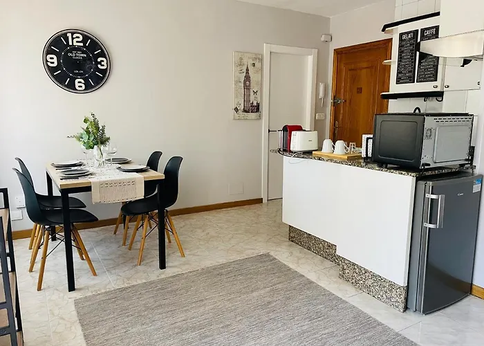 El Apartamento De La Colegiata Apartment *